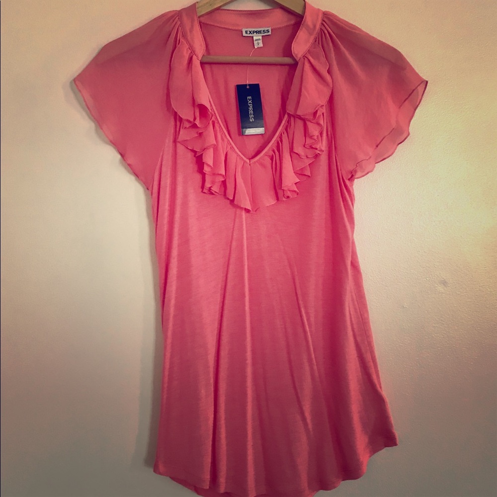 Express Romantic Top Pink